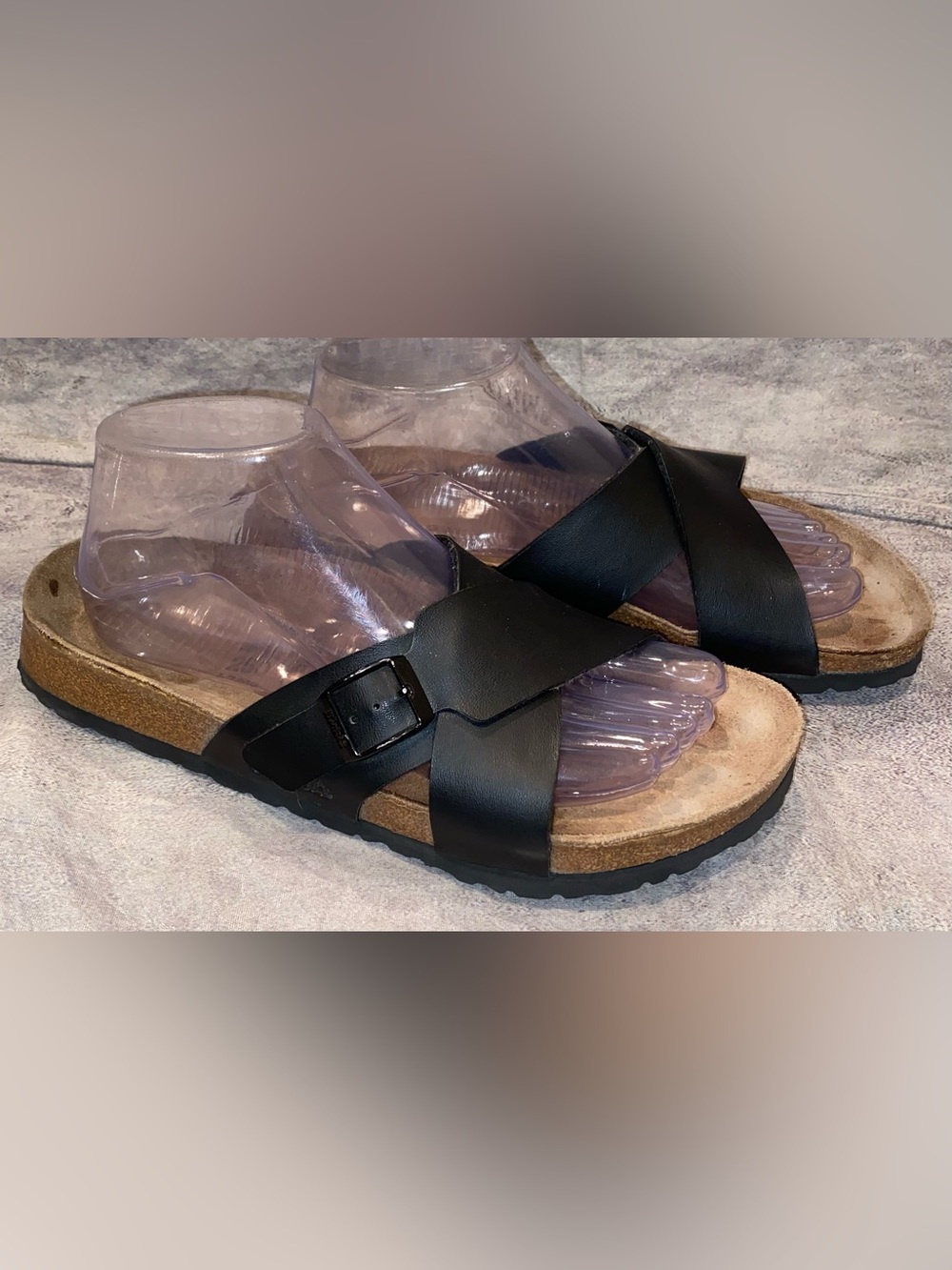 Vntg Birkenstock Birki’s Siena Vegan Criss Cross Strap Faux Leather Sandals 8 39